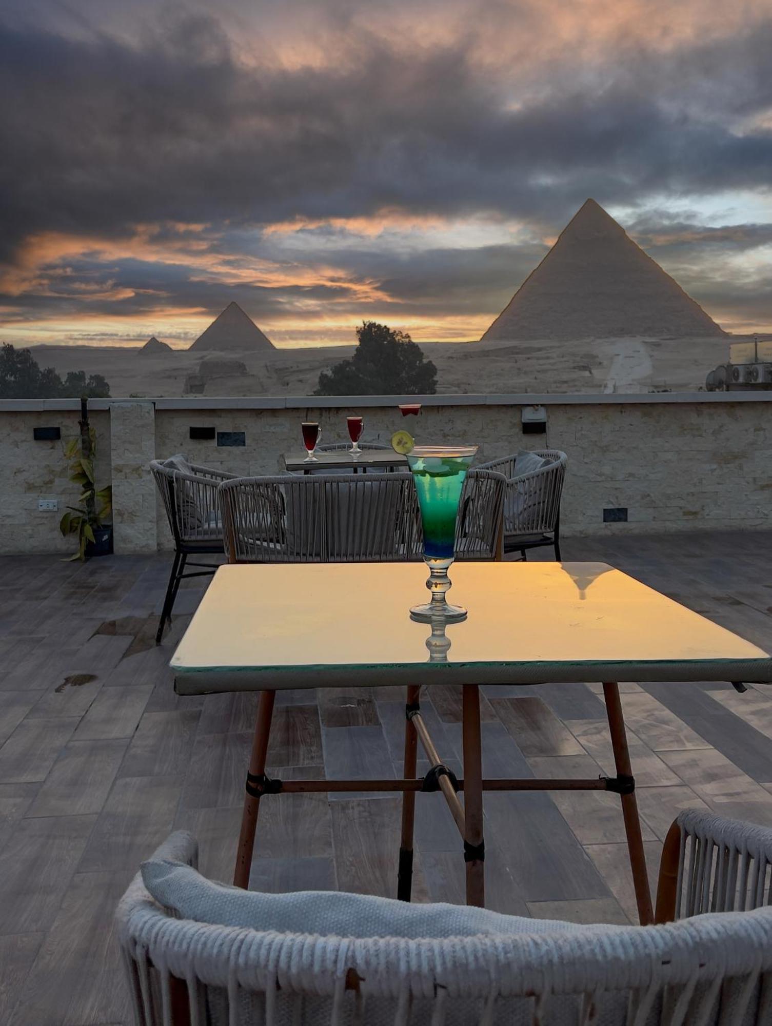 Pyramids View Hotel 3* Il Cairo