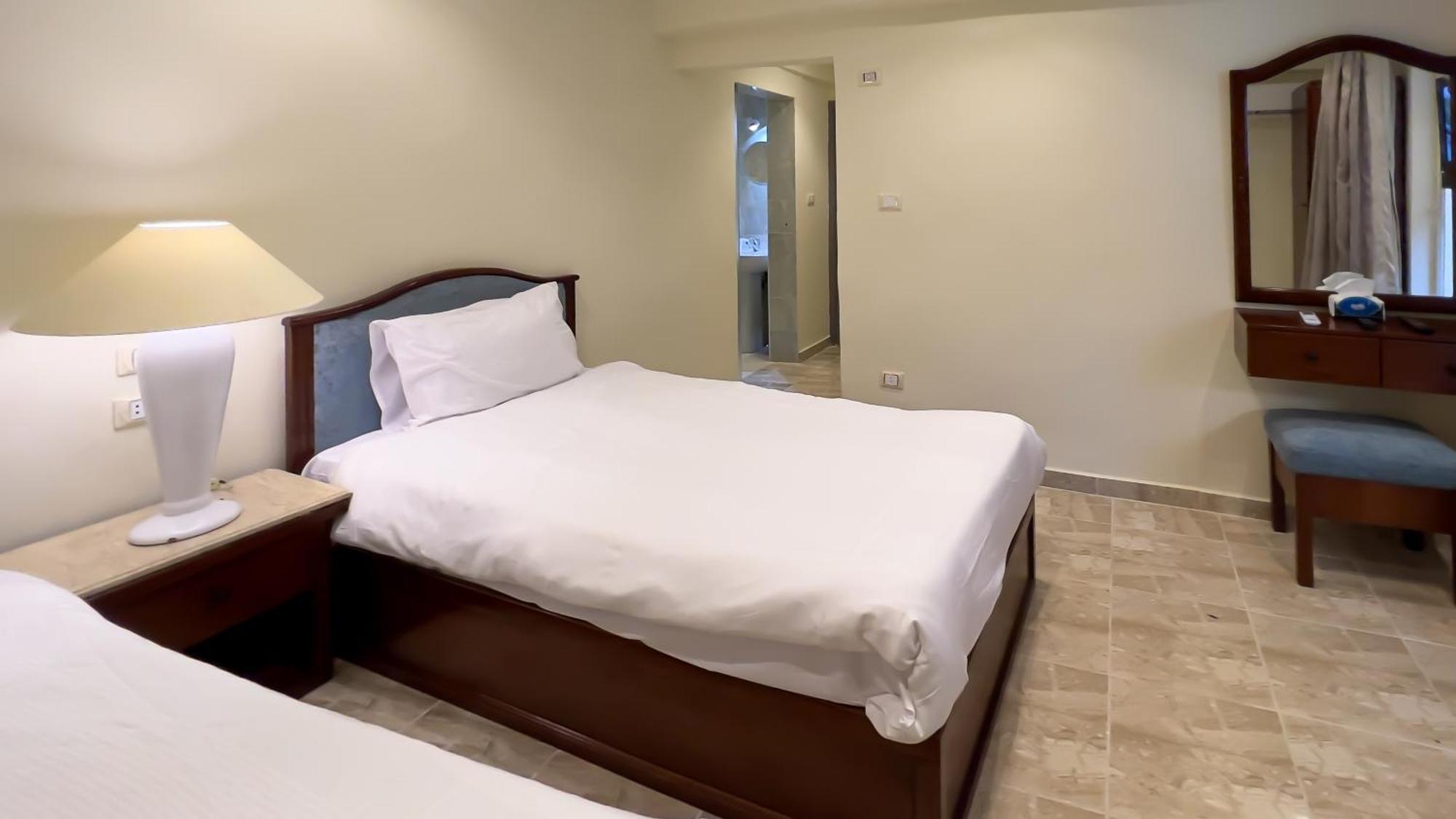 Pyramids View Hotel 3* Il Cairo